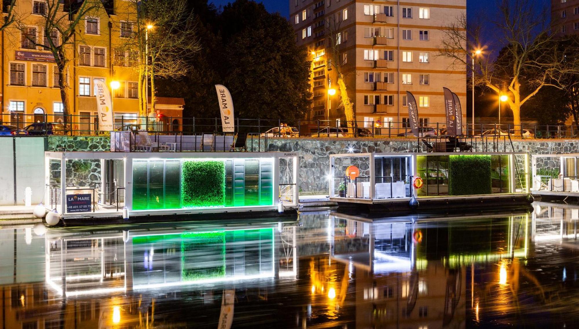 Domy Na Wodzie - La Mare Motlava Houseboats With Sauna By Downtown Apartments Gdańsk Buitenkant foto