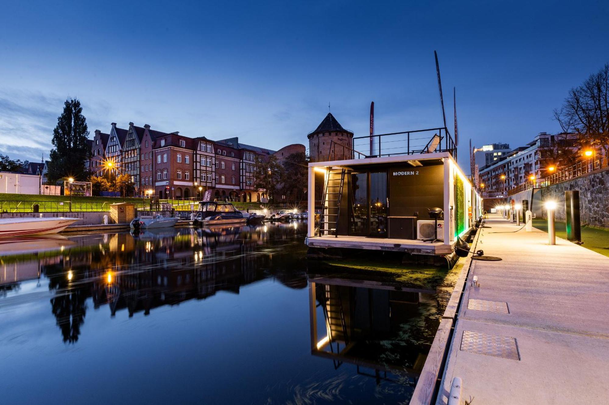 Domy Na Wodzie - La Mare Motlava Houseboats With Sauna By Downtown Apartments Gdańsk Buitenkant foto