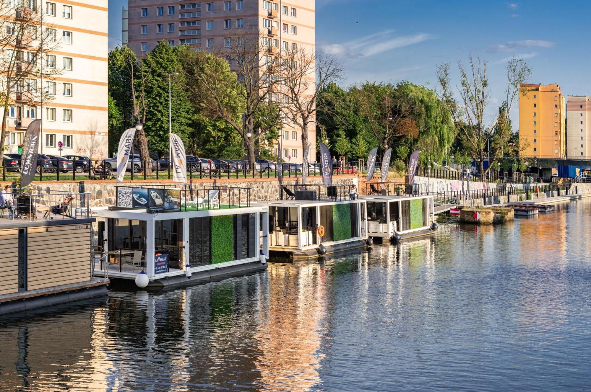 Domy Na Wodzie - La Mare Motlava Houseboats With Sauna By Downtown Apartments Gdańsk Buitenkant foto