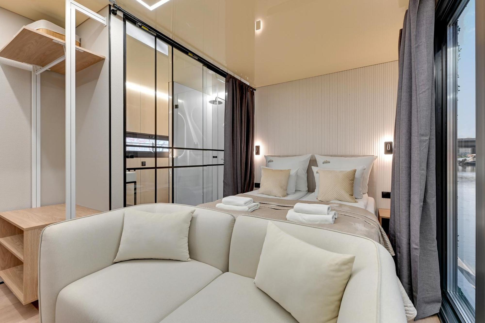Domy Na Wodzie - La Mare Motlava Houseboats With Sauna By Downtown Apartments Gdańsk Kamer foto