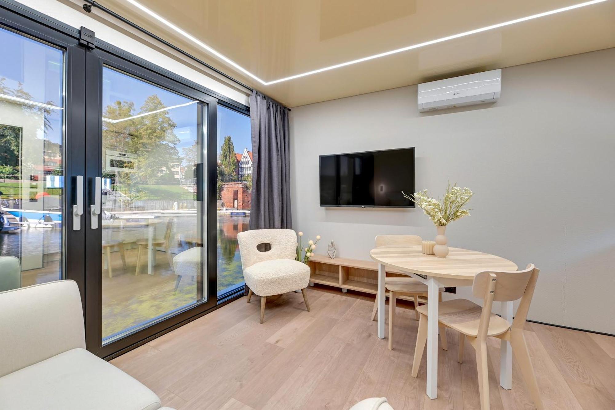 Domy Na Wodzie - La Mare Motlava Houseboats With Sauna By Downtown Apartments Gdańsk Kamer foto